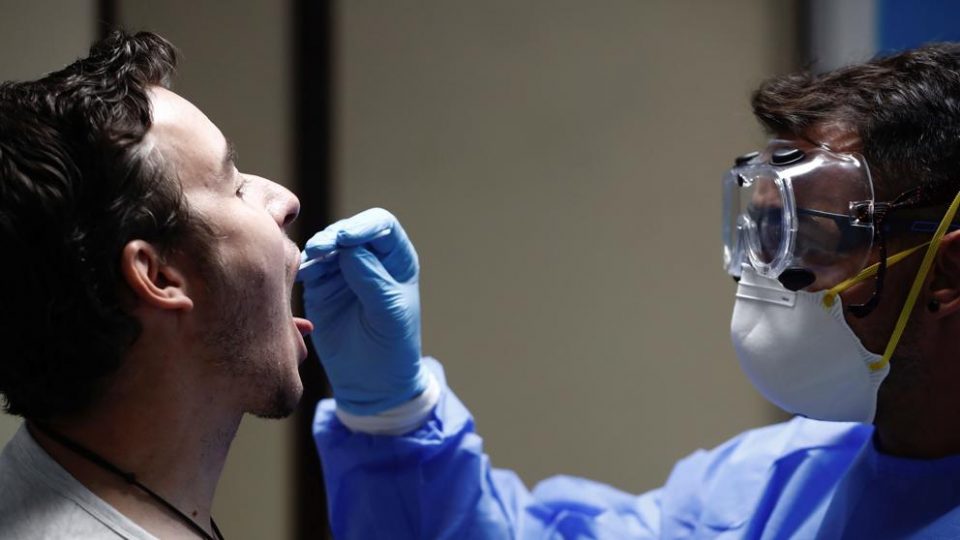 Coronavirus: un estudio detalla por qué existe una mayor mortalidad en los hombres