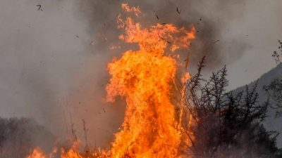 Apareció el “diablo de fuego” en medio de los incendios en Córdoba
