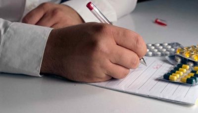 Coronavirus: denunciaron a un médico por seguir trabajando luego de dar positivo
