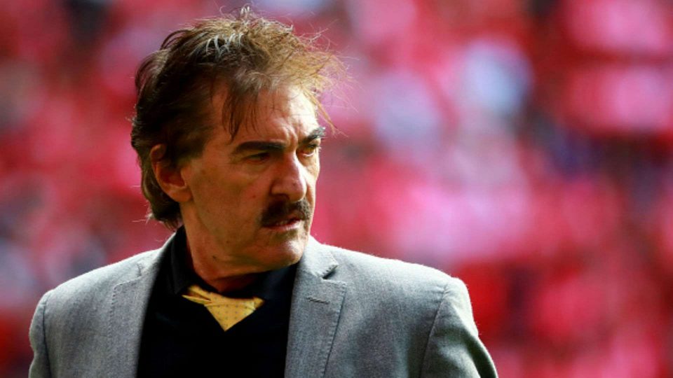 La Volpe: “La jerarquía de los equipos argentinos equipara la falta de fútbol”