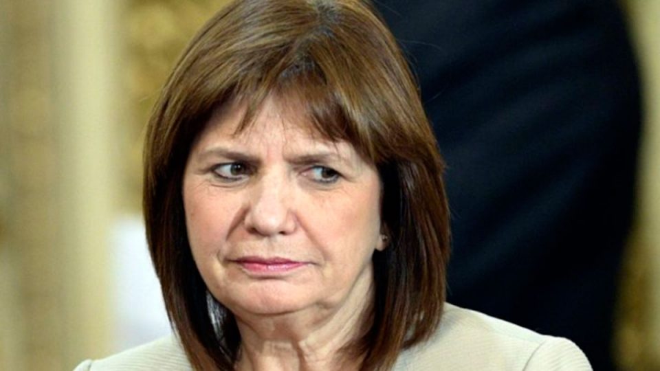La indignación de la oposición tras dar a conocer las 3.500 muertes que no habían sido informadas