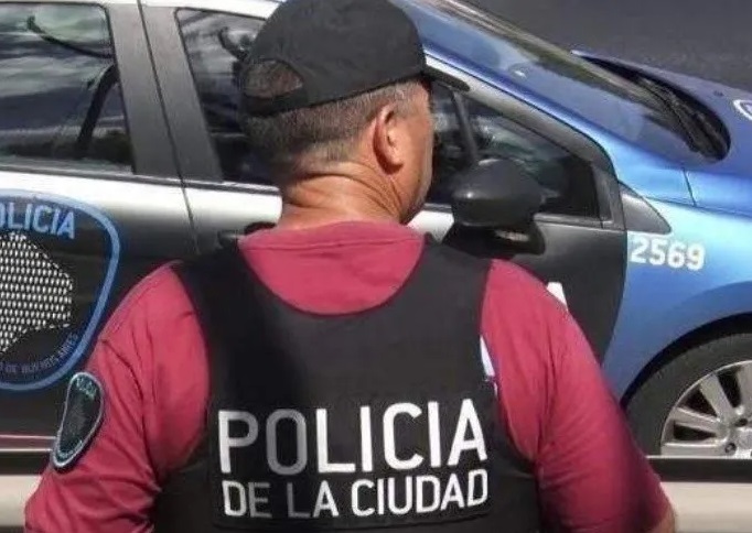 “No lo reconocí y pensé que me iba a robar”, aseguró el policía que mató a su hermanastro
