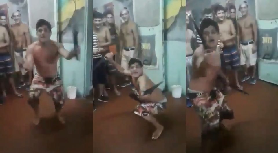 Filmaron a un preso con tres condenas bailando con facas “tumberas”