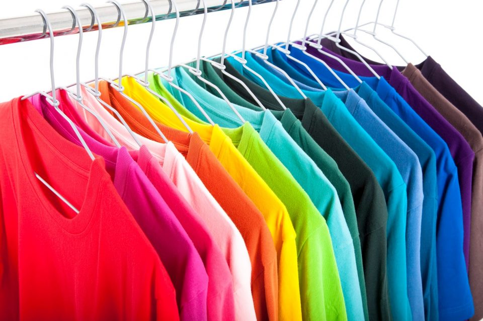 ¿Qué color usas más?: el test psicológico que analiza tu vestimenta (y revela cosas imposibles)