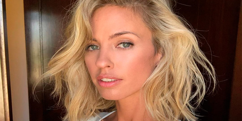 Rocío Guirao Diaz estiró su bombacha fucsia furioso y quedó al borde de la censura