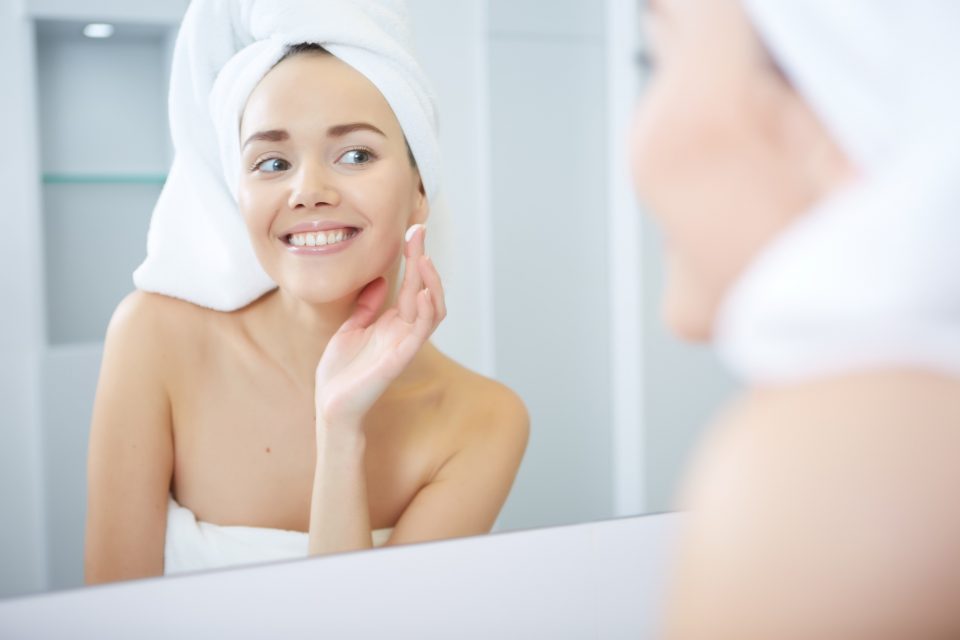 Rutina facial: 6 pasos a seguir para el cuidado de la piel durante el día