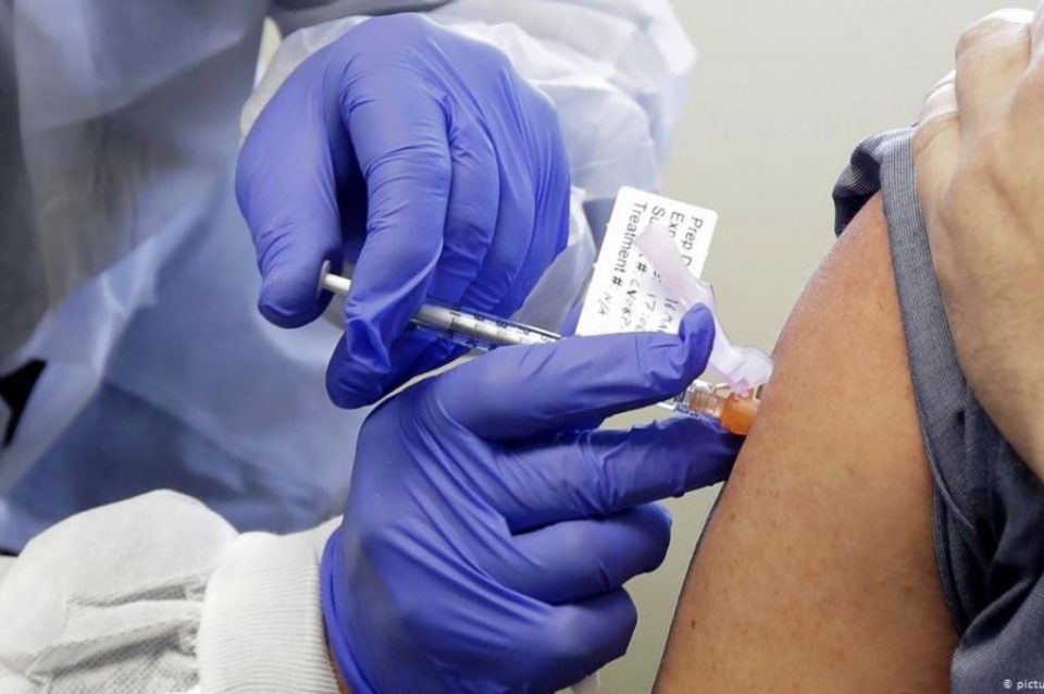 Coronavirus | La OMS advirtió que la oferta de la vacuna será limitada: quiénes serán los primeros en recibirla