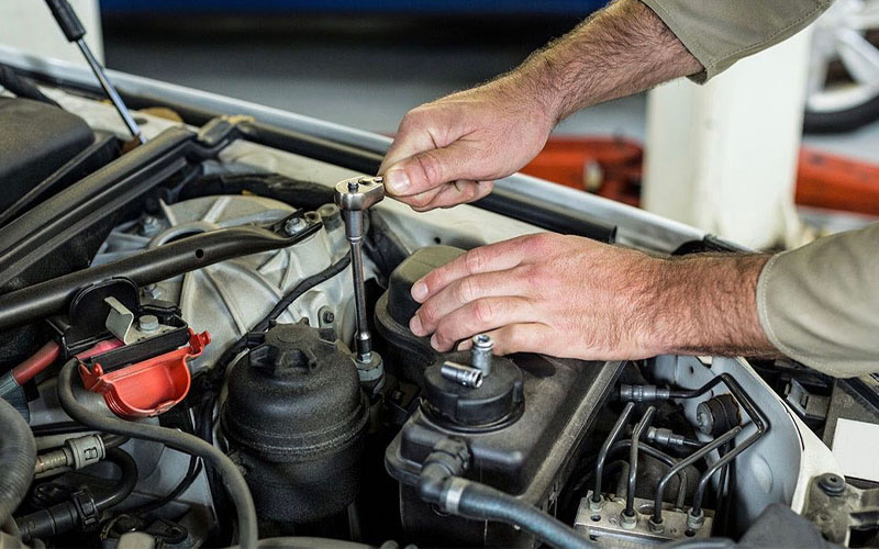 5 tips útiles (y efectivos) para cuidar el motor de tu auto
