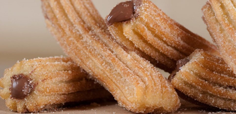 Churros rellenos: el clásico argentino más fácil y sabroso que nunca