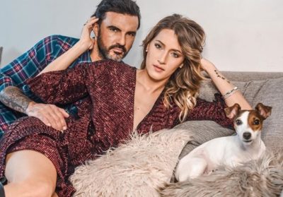 En bikini (rojo furioso) y desde el mar: la postal veraniega de Mica Viciconte y Fabián Cubero