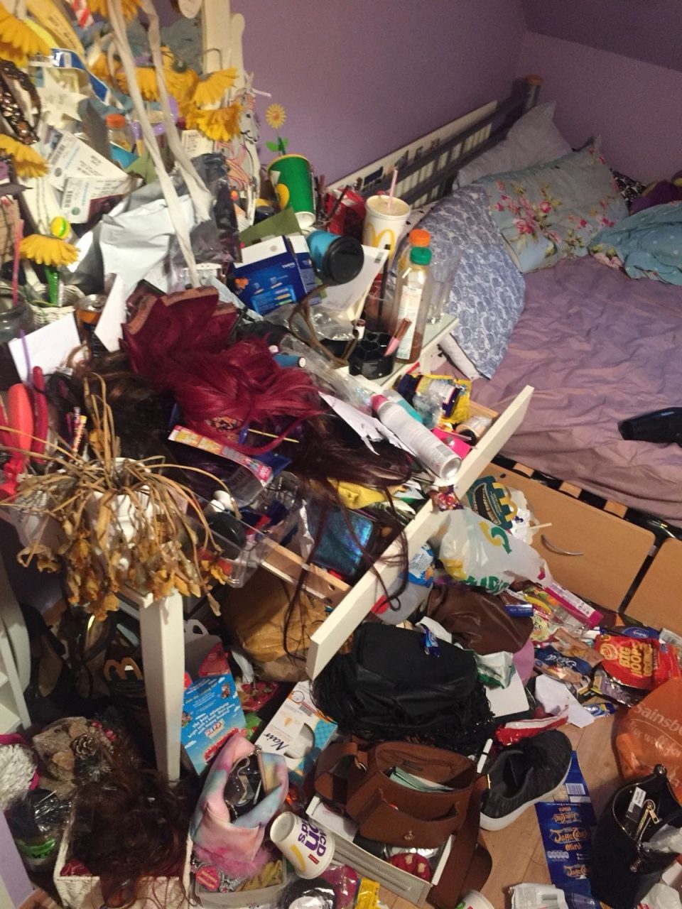“Asquerosamente mugrienta”: organizaron un concurso para premiar la habitación más sucia