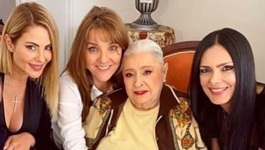Cómo vive hoy Inesita, la dulce asistente del diseñador de “Yo soy Betty, la fea”