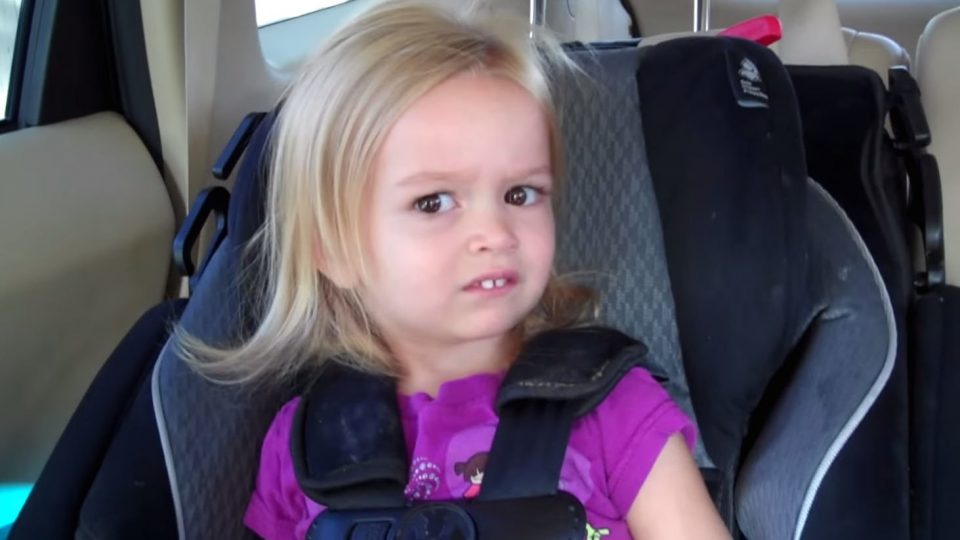 Cómo luce hoy la protagonista del meme “Chloe, la niña confundida”