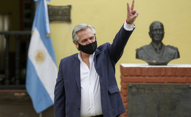 Marcelo Longobardi: “El Presidente le dio la llave del poder económico a un lunático”