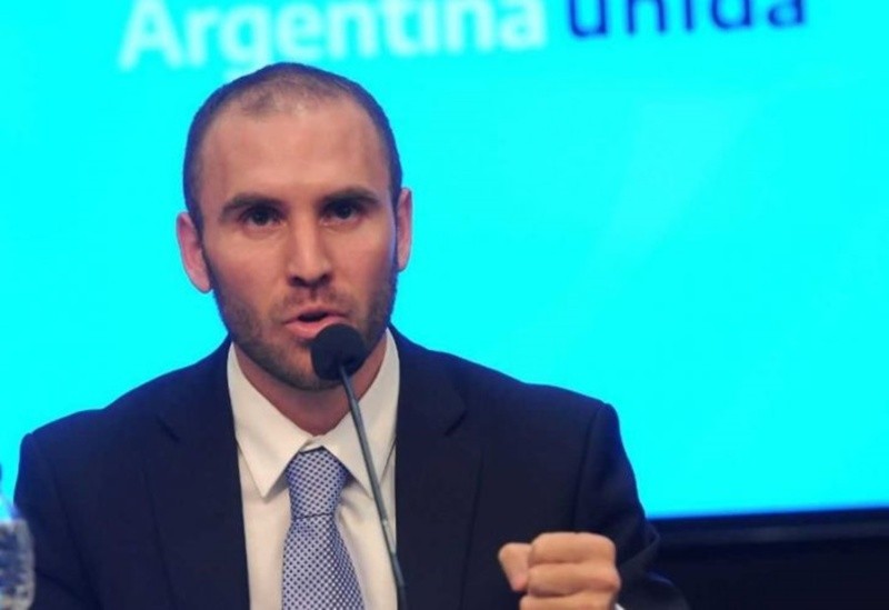 Martín Guzmán anunció medidas para operar con el dólar contado con liqui