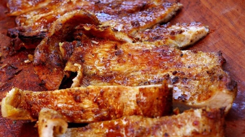 Matambrito a la parrilla: los secretos de Christian Petersen para que gotee “a la perfección”