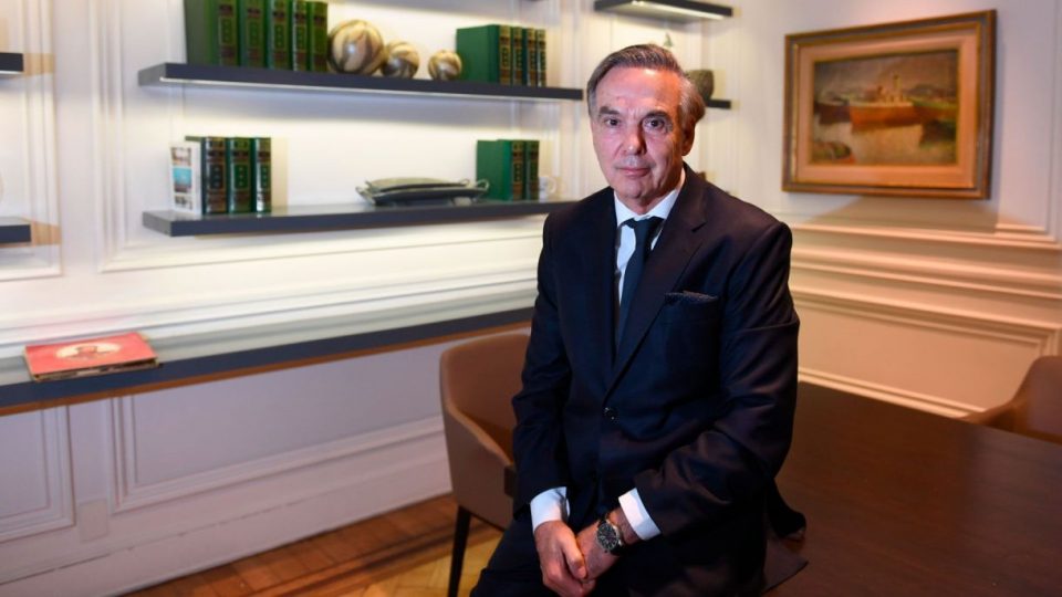 Miguel Ángel Pichetto afirmó que es una “tontería” la idea de “jubilar” a Mauricio Macri