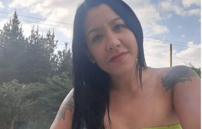 La Pantera Farías deslumbró con una postal en la pileta: “Mi domingo”