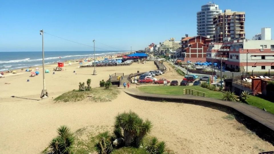 Villa Gesell informó que no cobrará tasas especiales a los turistas