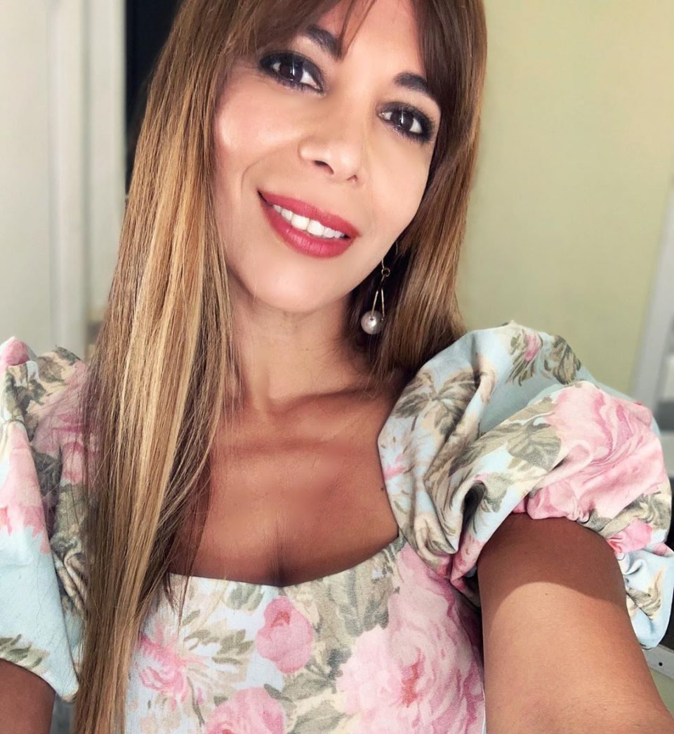 En bikini y lentes, Ximena Capristo inauguró temporada de pileta: “Se abrió”