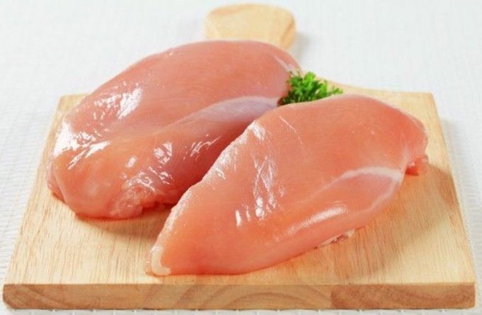¿Son peligrosas para la salud las rayas blancas en la carne de pollo?