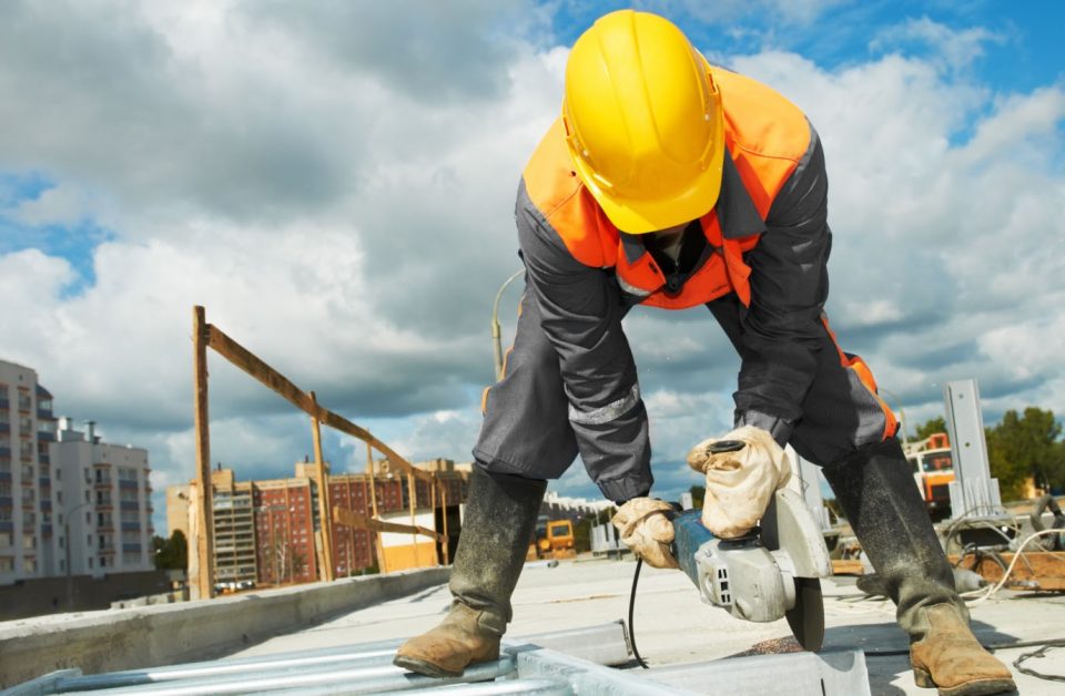 “Los distribuidores no pueden reponer los materiales de construcción”