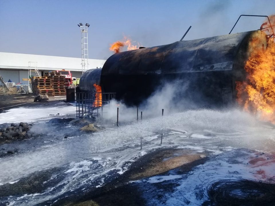 Video: se prendió fuego un depósito de YPF Agro en la ruta 19