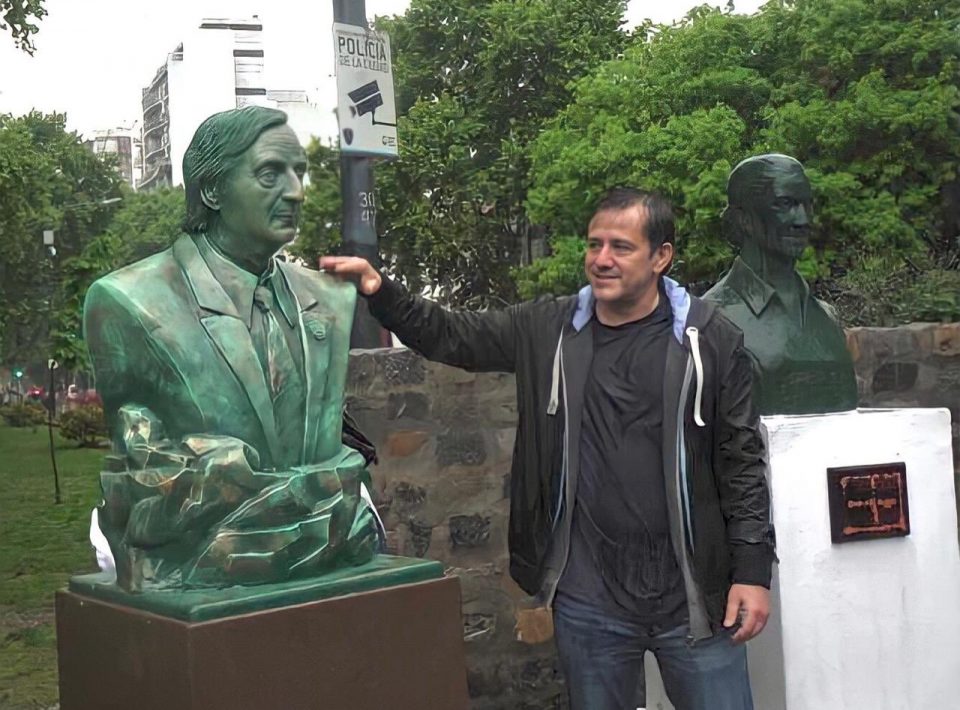 Inauguraron el primer busto de Néstor Kirchner en la Ciudad