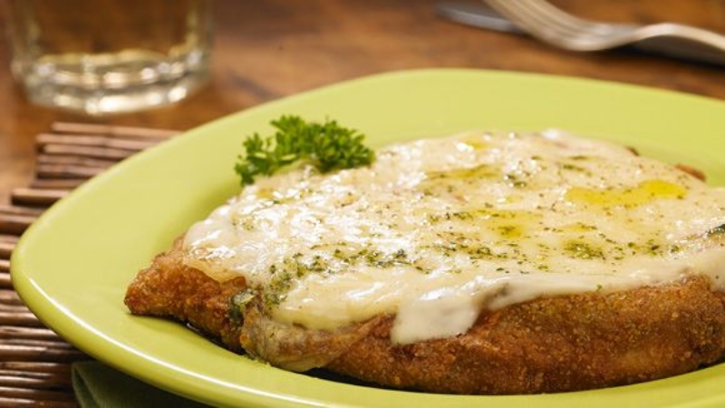 Milanesa a la suiza: paso a paso de una bomba de sabor (hay para todos)