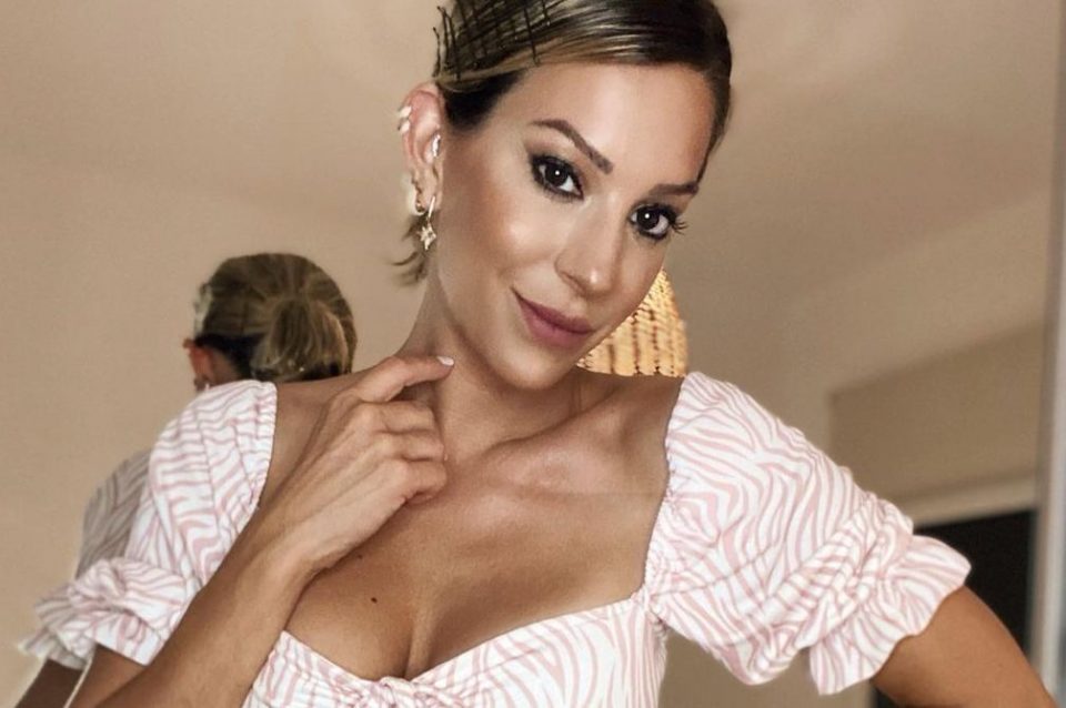 Noelia Marzol posó en lencería de encaje y despertó suspiros: “Viví tu fantasía”