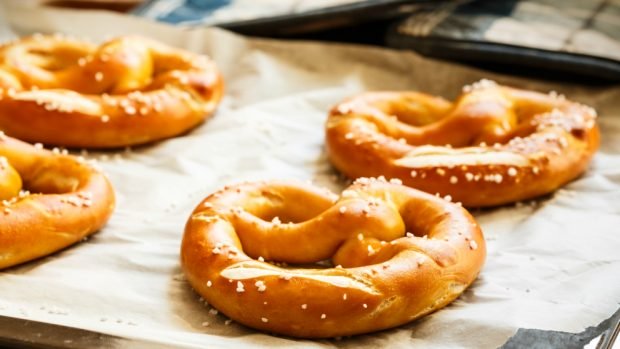 Pretzels caseros: paso a paso para preparar este clásico alemán