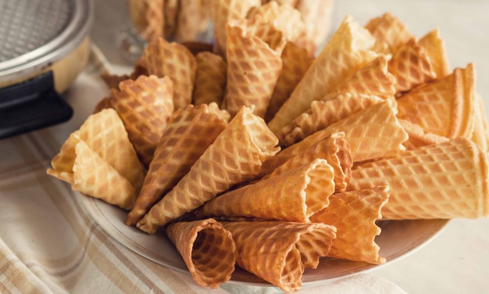 Cucuruchos caseros: la receta para comer el helado de manera ideal