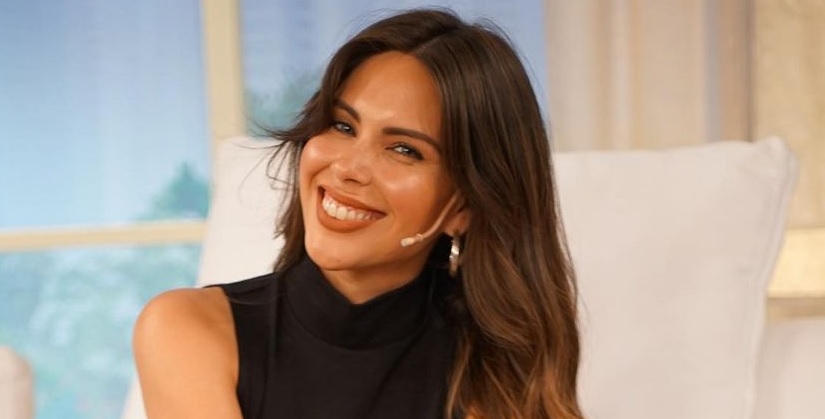 Escotadísima, Barby Franco exhibió su ajustado vestido en las redes