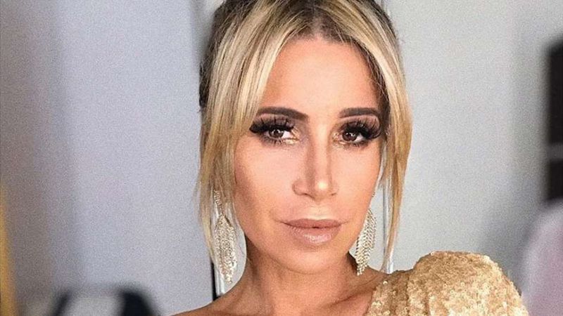 Florencia Peña y una postal en malla (escotada): “Con los globos intactos”