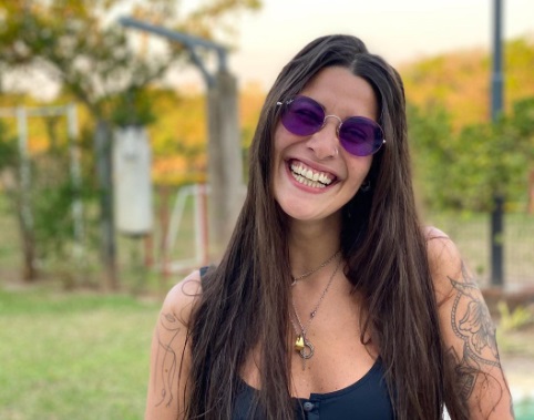 En bikini, Ivana Nadal se mostró desde la playa