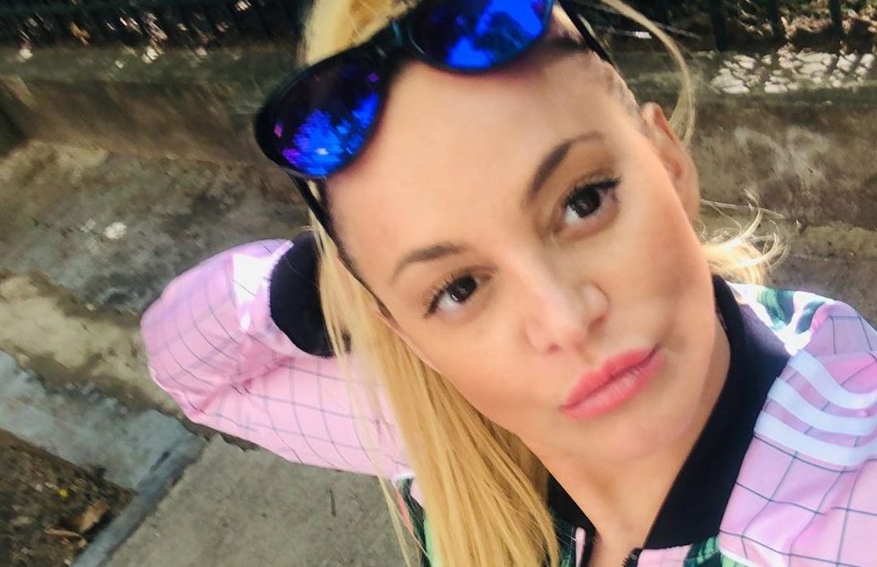 Con mirada desafiante, María Eugenia Ritó cerró la semana a puro entrenamiento