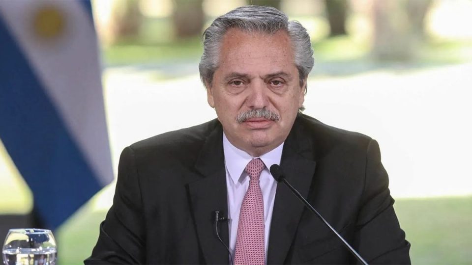 Alberto Fernández: “Es hora de que el AMBA ahora pase a una etapa de distanciamiento social”