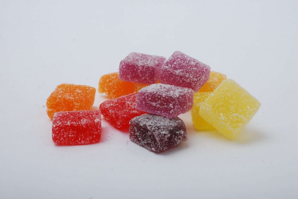 Bombones de fruta: receta rapidísima para darse un gusto dulce