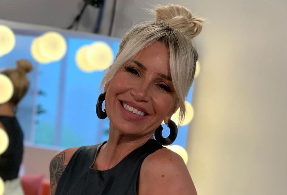 A los 46 años, Florencia Peña presumió su figura con una magnífica bikini (animal print)