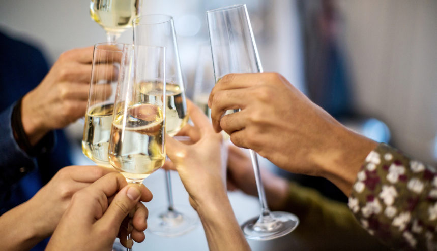 Coronavirus en Córdoba: fiestas en “burbujas” y sin abrazos, la recomendación oficial