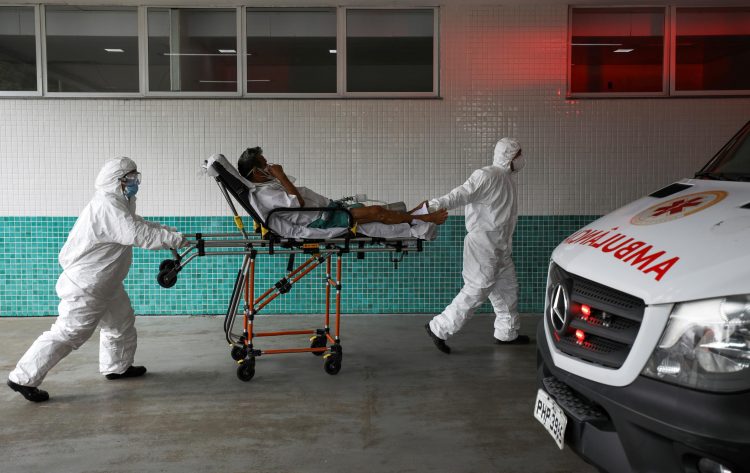 Al menos dos millones de fallecidos por covid en el mundo