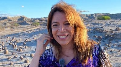 Con un vestido de lentejuelas, Lizy Tagliani le dio batalla al calor: “Huevos poyé”
