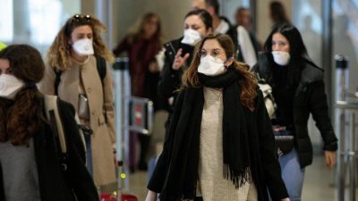 Una infectóloga dijo que la gente obliga al Gobierno a tomar “medidas más restrictivas”