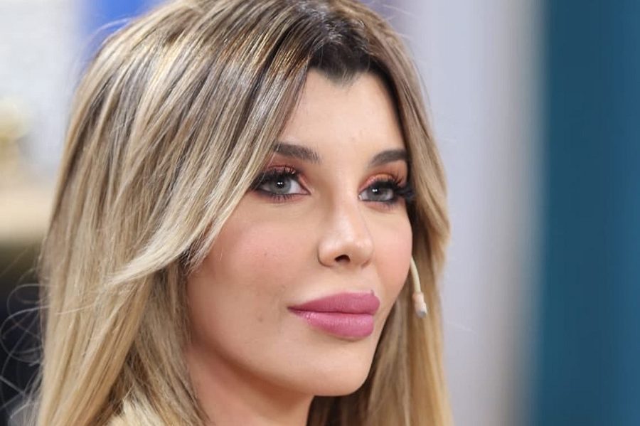 “Métanse las opiniones en el culo”: descalificadora respuesta de Charlotte Caniggia a sus fans