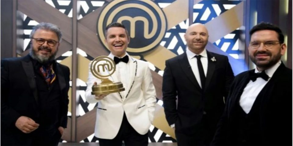 Donato de Santis subió una foto para promocionar la nueva temporada de Mastechef y sus seguidores aseguran que fue retocada