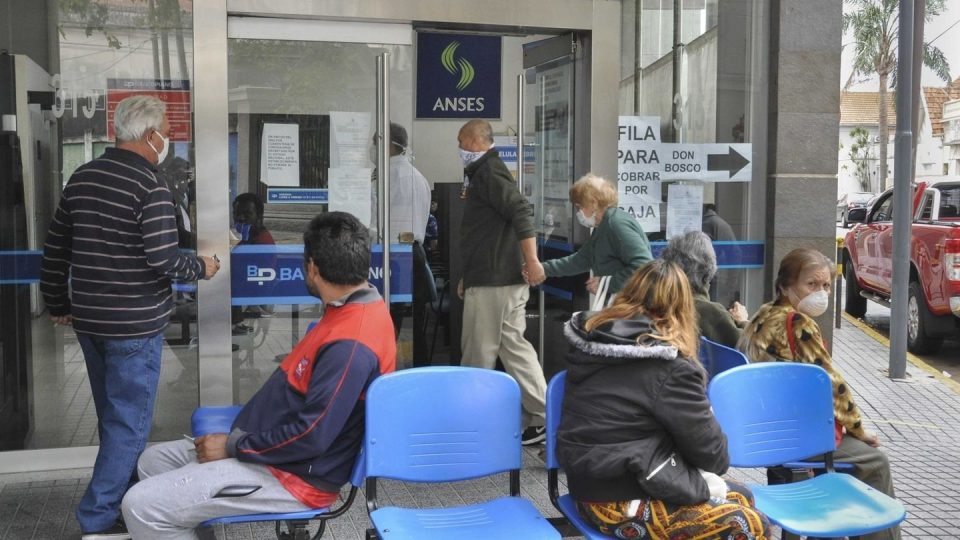 ANSES: quiénes cobran pensiones no contributivas este miércoles 3 de febrero