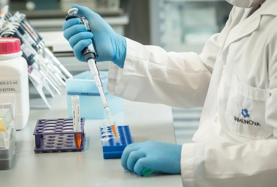 Aseguraron una “buena respuesta” del suero equino en pacientes con coronavirus