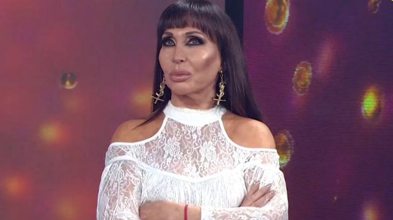 La foto retro de Moria Casán en la playa que arrasó con las miradas